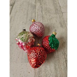 Vintage strawberry glass ornament set Xmas tree Columbia